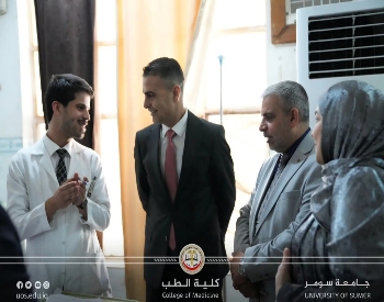 طلبة المرحلة السادسة يؤدون الاختبارات السريرية لمادتي الطب الباطني والأطفال