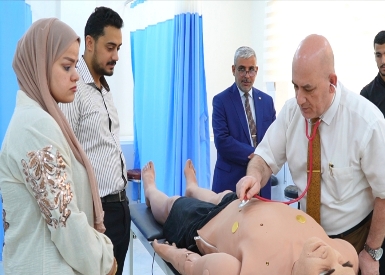 بالفيديو.. تدشين مختبرات المهارات السريرية في كلية الطب بالدمى التفاعلية الذكية