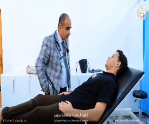 بالفيديو.. استعراض لجانب من المحاضرات اليومية بجزئيها النظري والعملي في كلية الطب بجامعة سومر
